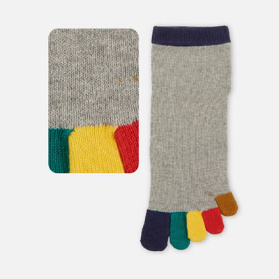 指先レインボー五本指ソックス